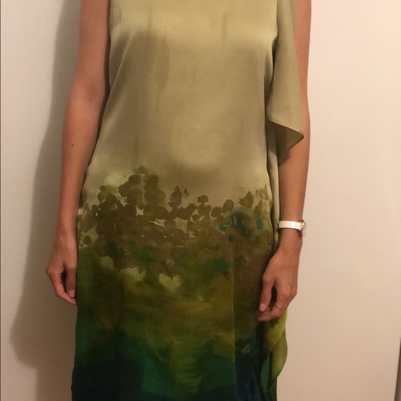 Floral dress - Picture 1 of 3